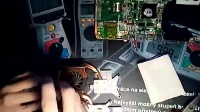 HP Pavilion dv7 CPU/GPU fan clean (1000% speed) смотреть онлайн
