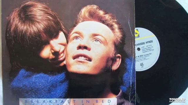 UB40 & Chrissie Hynde - I Got You Babe 432 Hz смотреть онлайн