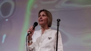 Анна Сеничева - «Синенькая юбочка, ленточка в косе»