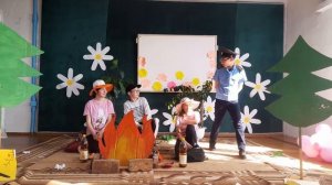 Экологическая сценка "Берегите землю!", учащиеся 8 класса, КГУ "Луговская ООШ ", Иртышский район