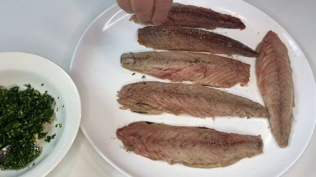 Рецепт СКУМБРИИ за копейки, который я привезла из Мурманска (не портится месяцами) смотреть онлайн