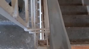 СТАРЫЕ ЛИФТЫ В 17 ЭТАЖКЕ