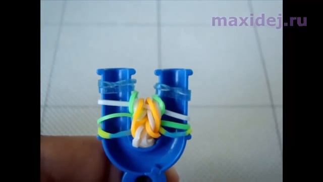 Браслет из резинок СПИРАЛЬКИ на рогатке | Плетение из резинок Rainbow Loom смотреть онлайн