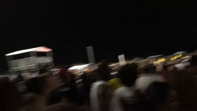 В гуще событий 1 января Новый год в Рио-де-Жанейро на пляже Фламенго смотреть онлайн