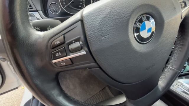 ЧАСТНИК СКРУТИЛ 100.000 т.км на BMW F10 врет и не краснеет смотреть онлайн