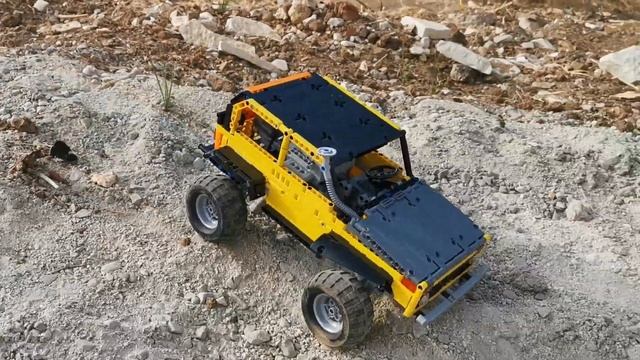 ВАЗ-2121 Нива из лего техник/Lego Technic Lada Niva смотреть онлайн