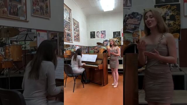 Корженевська Дар'я- романс «Белой акации гроздья душистые» смотреть онлайн