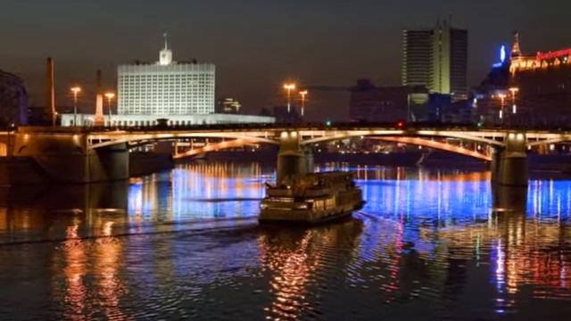 Иван Исаев "Прогулки по Москве" смотреть онлайн