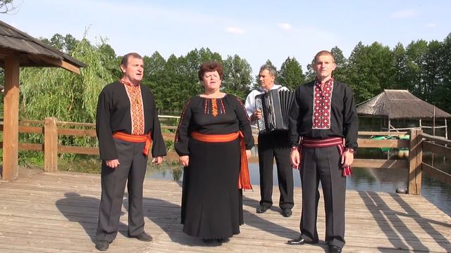 Ой у лузі по долині вик.тріо Макаренок смотреть онлайн