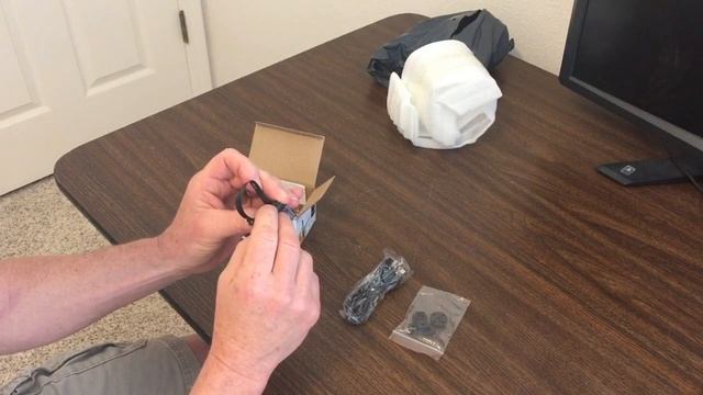 Daniu Mini Wireless Hidden WiFi P2P Video camera and Arduino смотреть онлайн