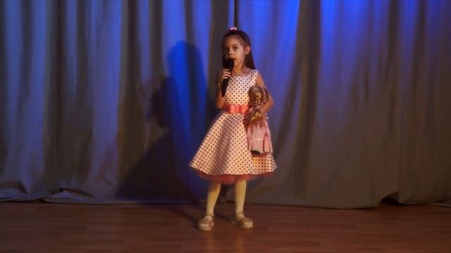 детская песня Кукла "Купили мне платье в красивый горошек" смотреть онлайн