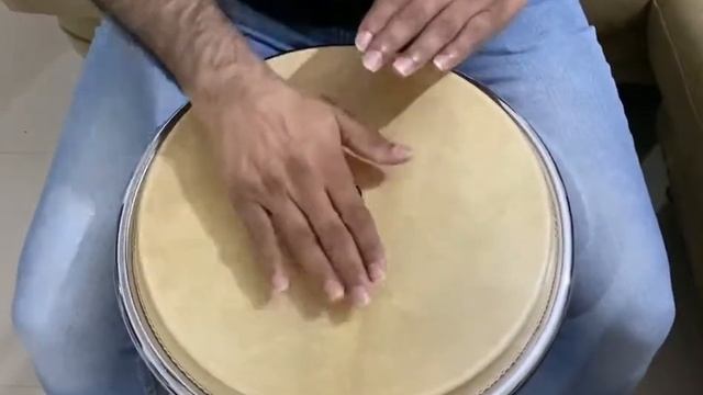 Djembe online class… faculty demonstrates the basic rhythm of the Reggaeton beat ! смотреть онлайн
