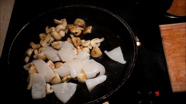 Макароны с кальмарами и грибами смотреть онлайн