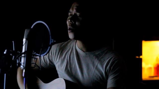 Listen to your heart - Roxette (Tonton Sarabosing acoustic cover) смотреть онлайн