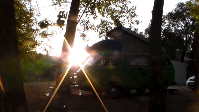 FURGO EN RUTA LAGUNAS DE RUIDERA VOLKSWAGEN T3 WESTFALIA AVENTURA смотреть онлайн