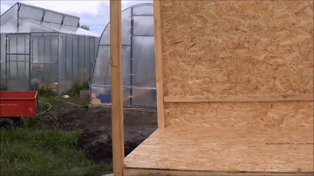 ЛЕТНИЙ КУРЯТНИК ДЛЯ ИНДЮКОВ смотреть онлайн