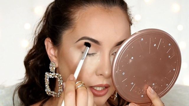 Jak líčit zapadlé oči / přepadlá víčka? | TMT смотреть онлайн