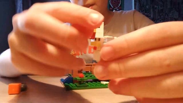 Набор Лего Майнкрафт Куриная Ферма. смотреть онлайн