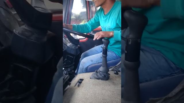 Truck muat kayu смотреть онлайн