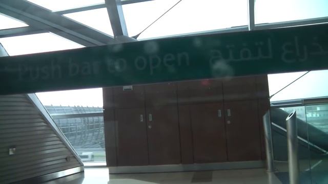 Дубайское метро (Dubai metro) смотреть онлайн