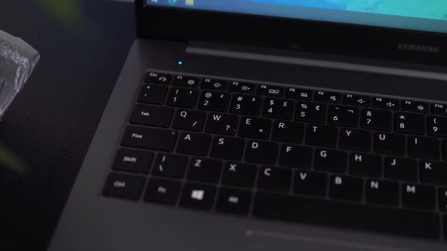 A Verdade Sobre o Samsung Book NP550XDA KU1BR смотреть онлайн
