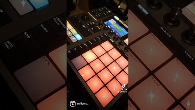 #maschinestandalone #beatmaker #beatstars #maschine #lofibeats #fyp #foryourpage #makingbeats #mpc смотреть онлайн