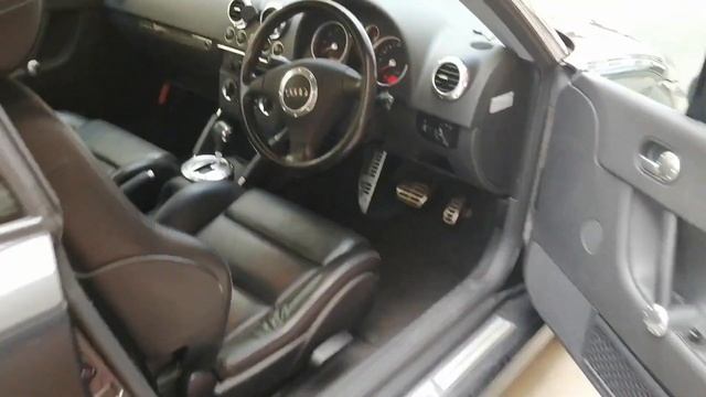 AUDI　T T　3.2 Quattro　S-line смотреть онлайн