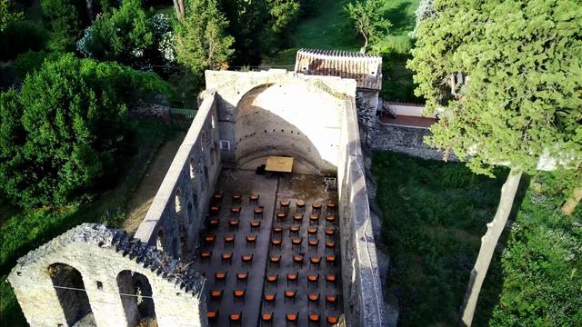 Mausoleo di Cecilia Metella смотреть онлайн