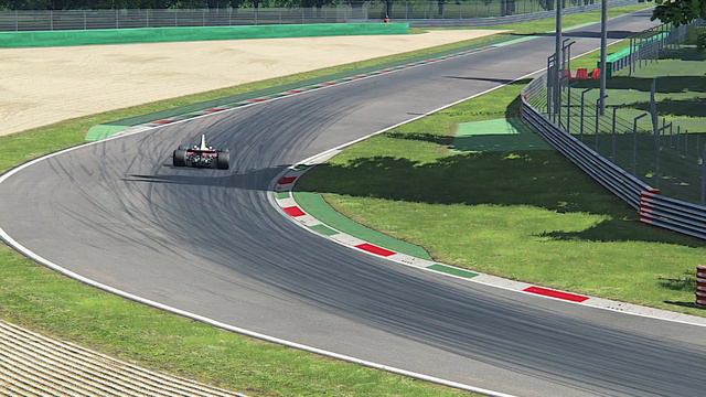 McLaren F1 2018 vs McLaren F1 1974 - Monza смотреть онлайн