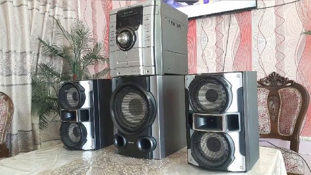 MUZUKALNI SENTR ? смотреть онлайн