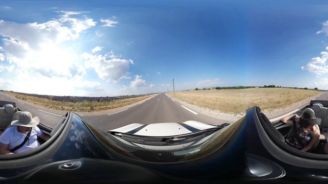 Driving around Lavender fields in Valensole, Provence in Mini, 360 video смотреть онлайн