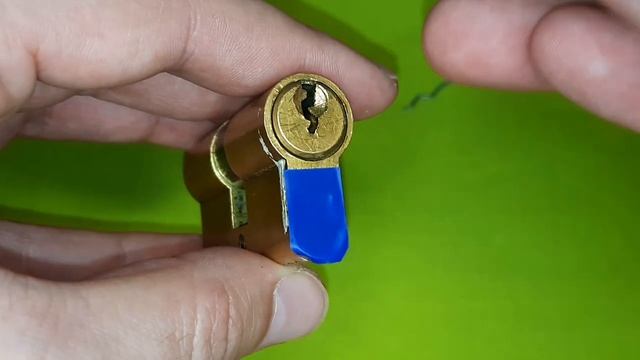 [200] КАК БУЛАВКОЙ ОТКРЫТЬ АНГЛИЙСКИЙ ЗАМОК смотреть онлайн