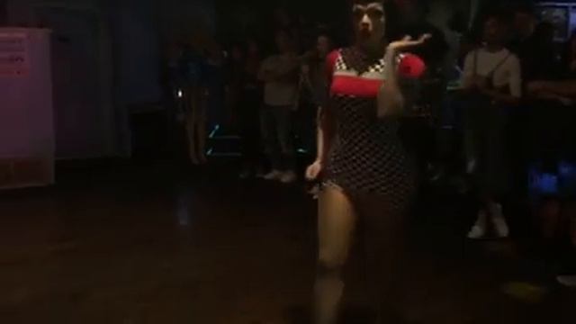 Briar Blush Live at Machine Night Club Boston (Alejandro Judas Lady Gaga mashup) смотреть онлайн