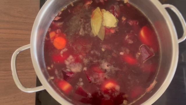 Свекольный суп ? ? ? ? Rote-Rüben-Suppe