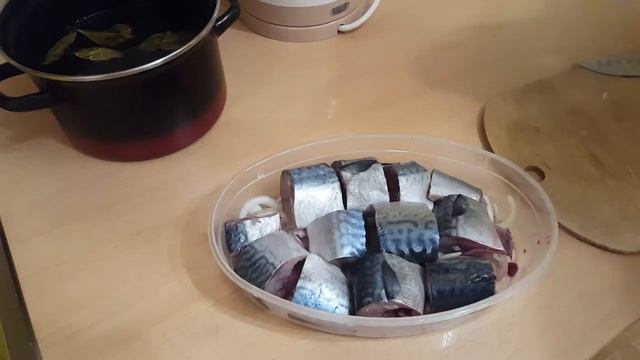 Скумбрия пряного посола. Вкуснятина! смотреть онлайн