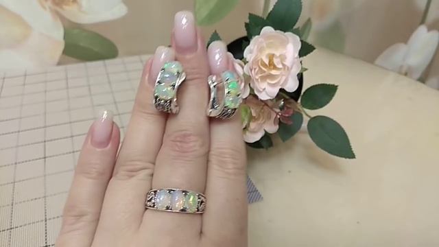Вега. Роскошные дорожки с опалами и турмалинами, звёздчатый сапфир. 21.12.2021 смотреть онлайн