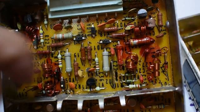 Заработок на плате от телевизора//И что полезного в ней есть смотреть онлайн