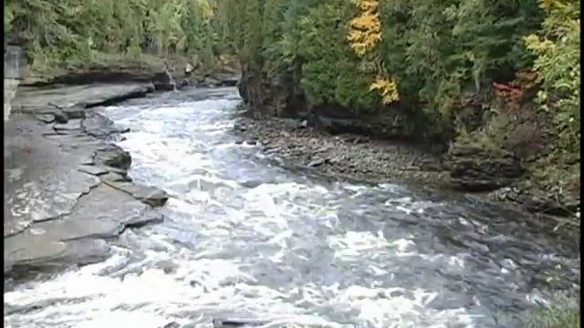 Action plans d'eau plein air. Presentation au Gala Valoris 2009 смотреть онлайн