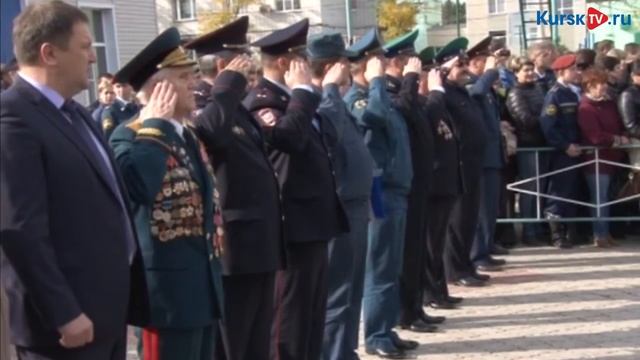 Верность и честь. В Курске дали клятву 75 кадетов смотреть онлайн