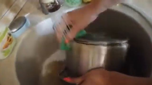 Как отмыть кастрюлю смотреть онлайн