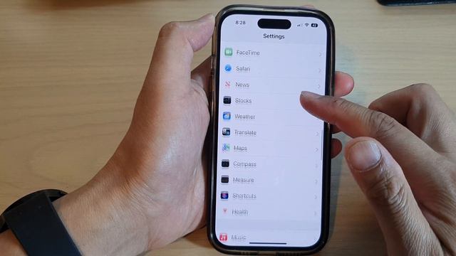 iPhone 14/14 Pro Max: How to Turn On/Off Apple Maps Raise to View for Directions смотреть онлайн