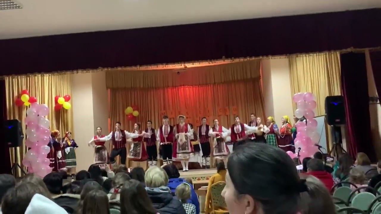 Miss liceu 2022 B смотреть онлайн