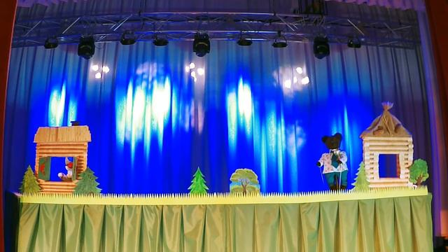 "Дом, где рождаются таланты" смотреть онлайн