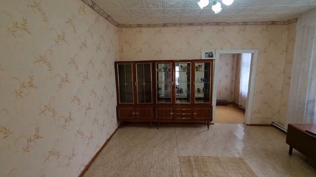 Продам дом в п.Переволоцкий есть гараж, огород, отопление, газ, свет и тд тел 89228093830 Сергей смотреть онлайн