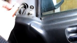 Снимаем салонное и боковые зеркала Опель Астра G // Remove the salon and side mirrors Opel Astra G