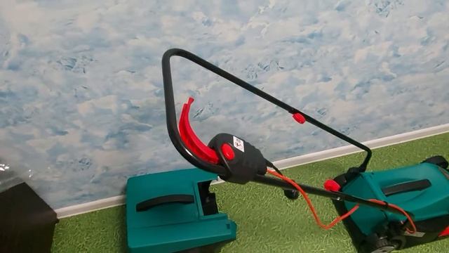 Распаковка — Газонокосилка электрическая Bosch Rotak 32 смотреть онлайн