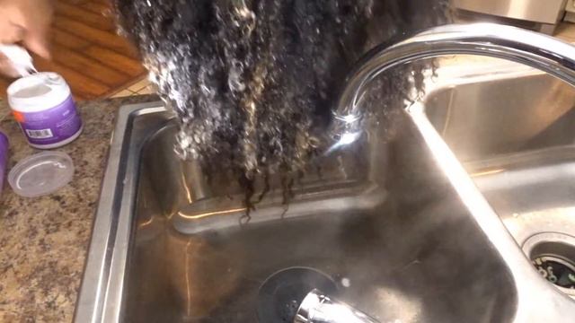 WASH DAY ROUTINE + Camille Rose Lavender Stimulating Growth System Review смотреть онлайн