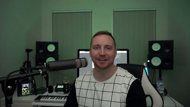 CLA10 Review (Yamaha NS10 replica) смотреть онлайн
