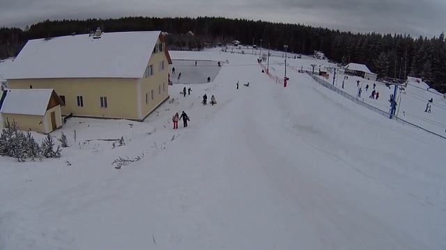 Семейный отдых. Катание на бубликах 05.12.2015 смотреть онлайн