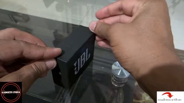 Pocket sound dynamite - JBL GO смотреть онлайн